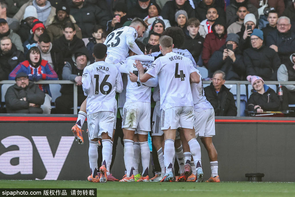 亚伯拉罕进球 意大利杯半决赛首回合米兰战平国米