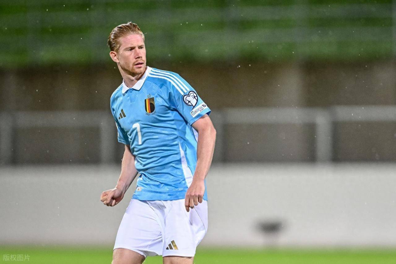 半场战报：乌迪内斯0-1热那亚，马利诺夫斯基点射