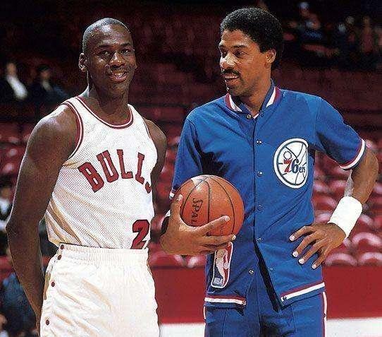 全场欢呼声 全场欢呼声