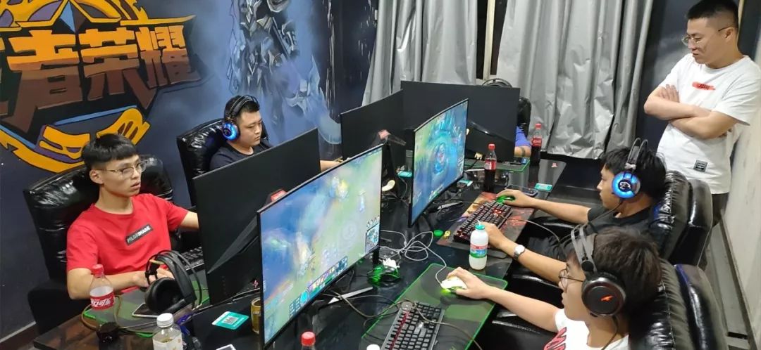 来巨大压力 来巨大压力